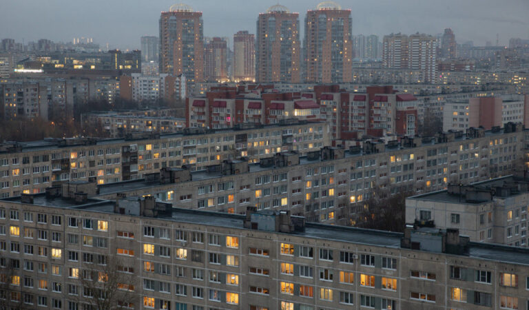 В Петербурге в августе цены на вторичное жилье выросли, но ненамного
