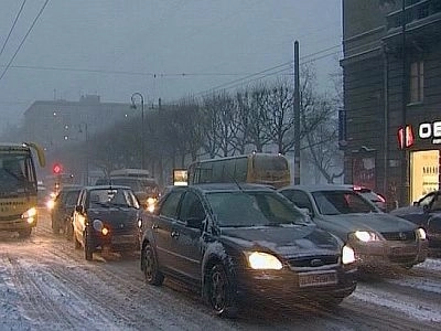 В Петербурге в понедельник объявят «желтый» yровень опаcности - tvspb.ru