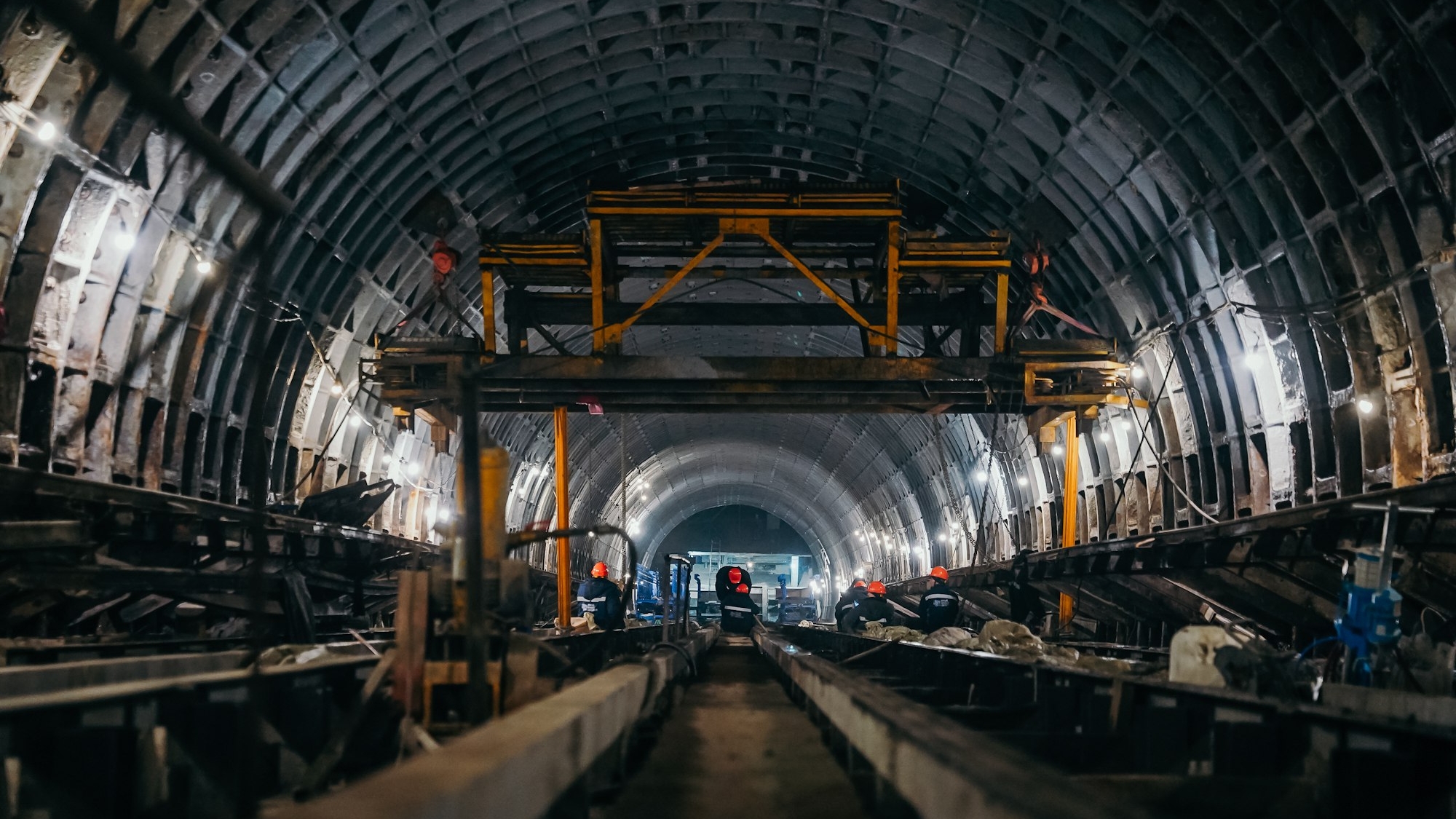 «Метрострой» закупает лампочки для освещения строящихся тоннелей